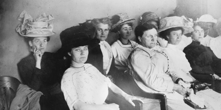 irst woman jury, Los Angeles