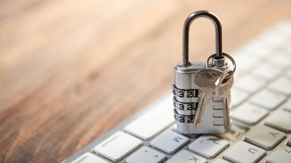 keyboard, lock, keys, wood table