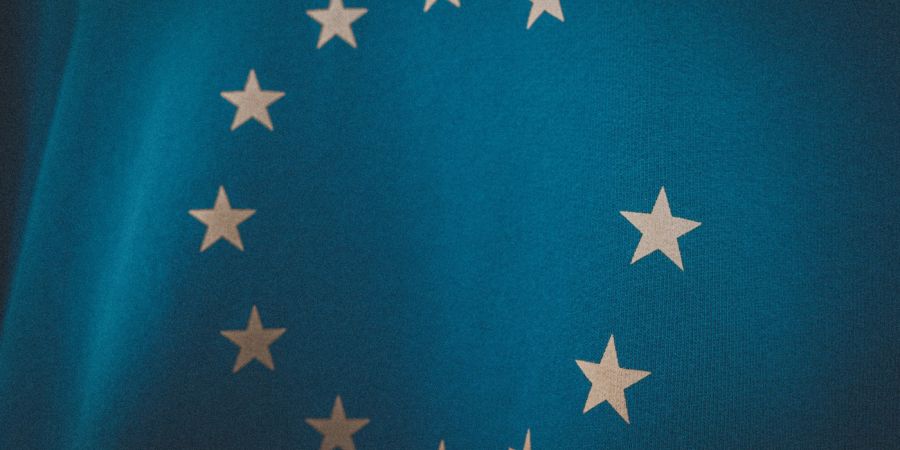 circle of stars, blue cloth