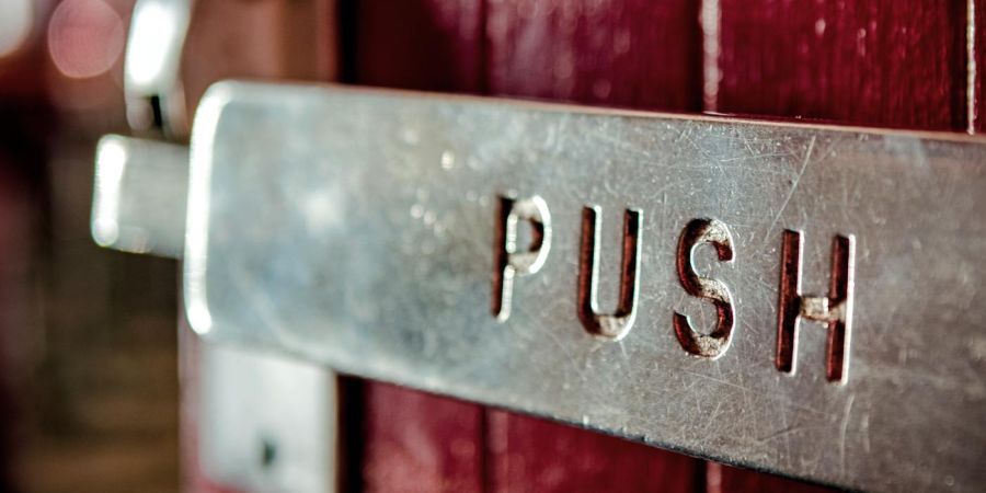 metal push sign