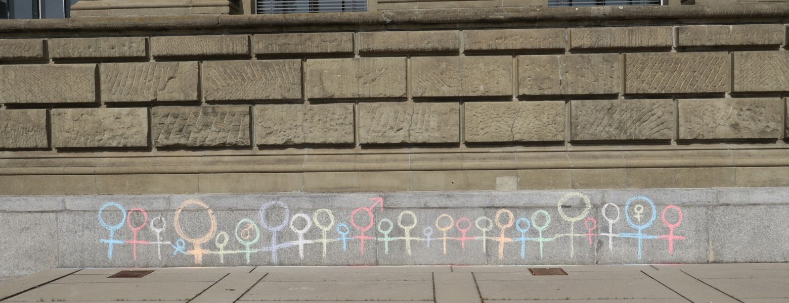 woman symbol lineup