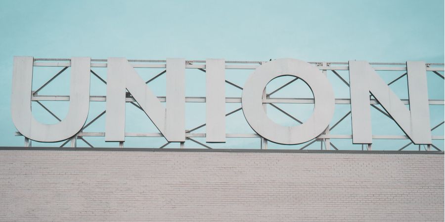 union sign, outdoors