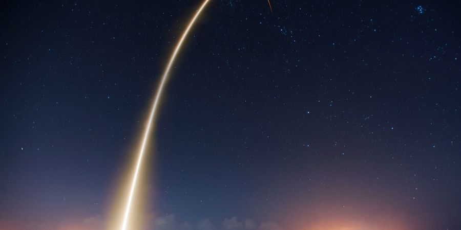 rocket launch, sky, night